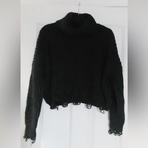 Leshop Distressed Cropped Sweater